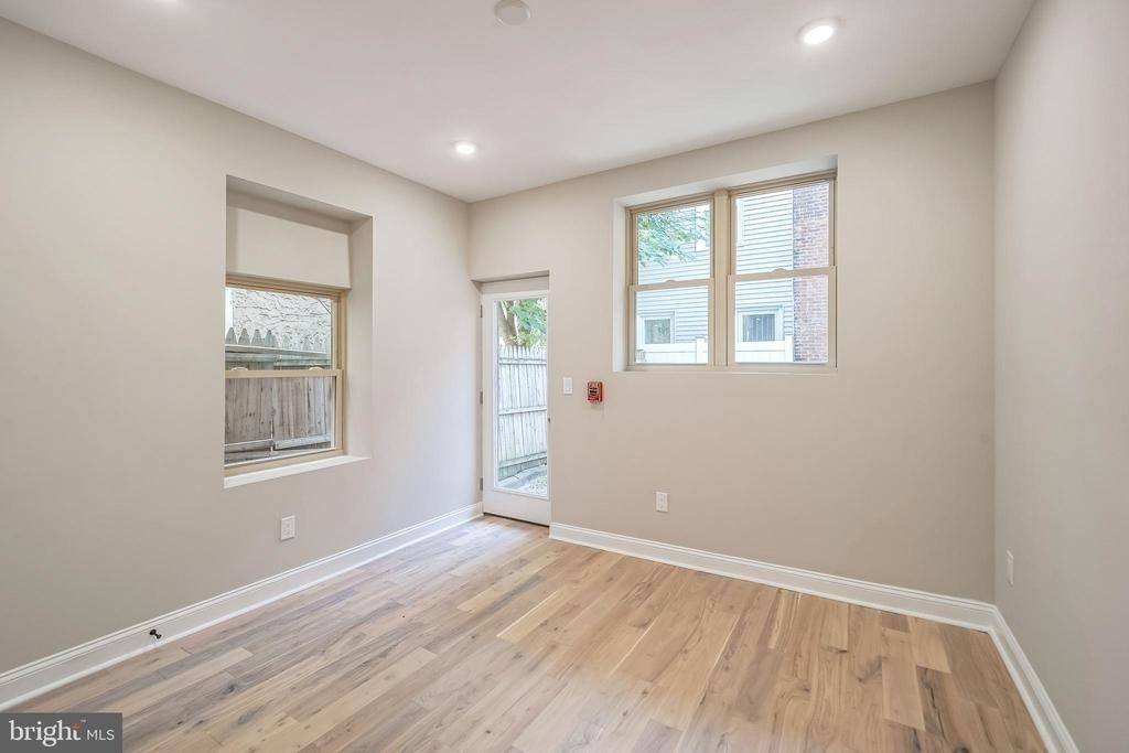 1702 S 22nd Street - Photo 7