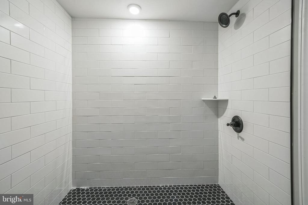 1702 S 22nd Street - Photo 4