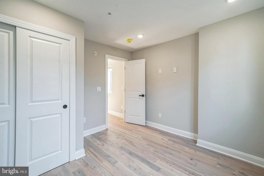 1702 S 22nd Street - Photo 9