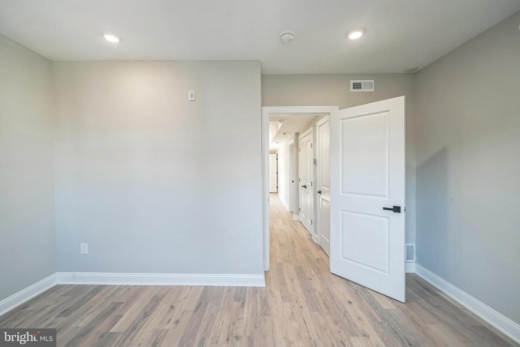 1702 S 22nd Street - Photo 10