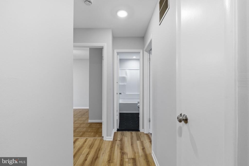 341 Clarkson Street - Photo 17