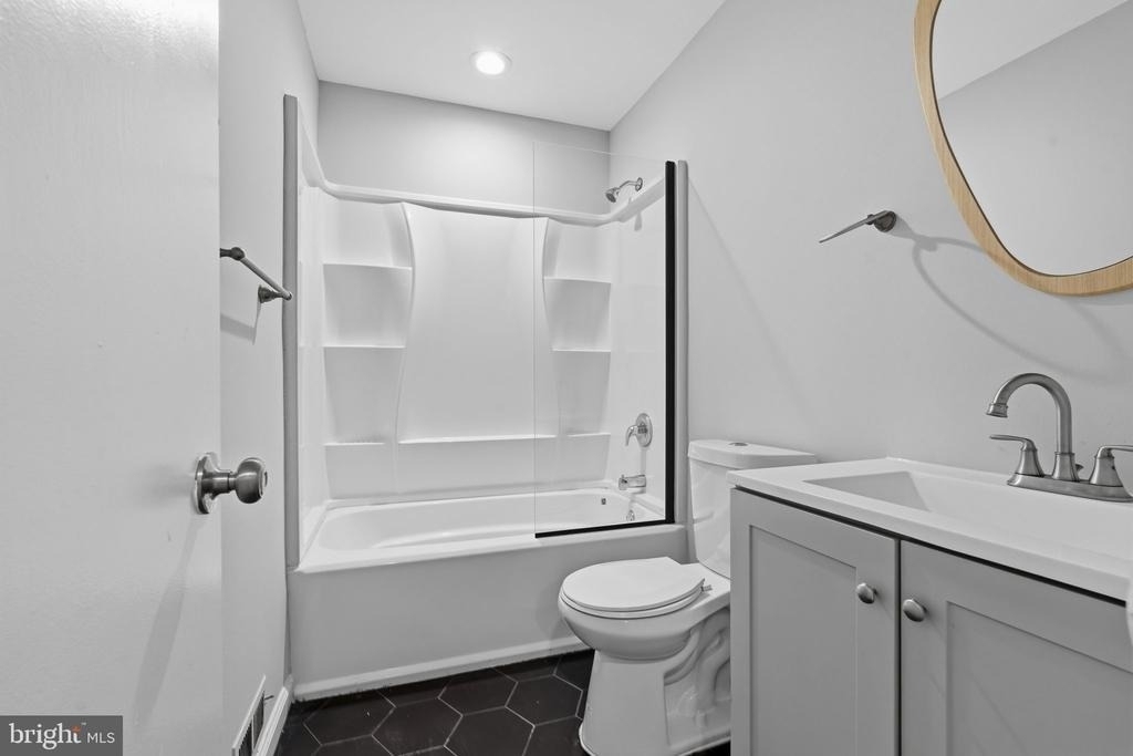 341 Clarkson Street - Photo 23