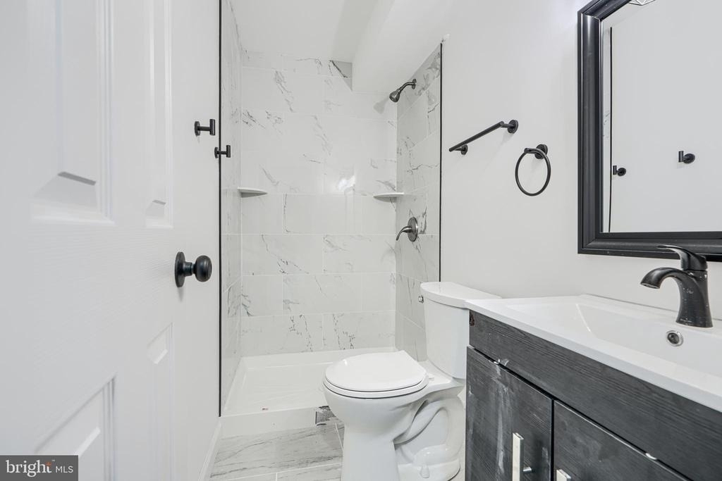7 S Carrollton Avenue - Photo 8