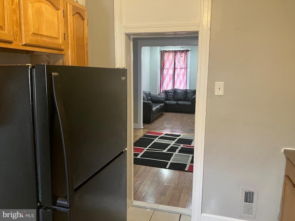 2540 Aisquith Street - Photo 4