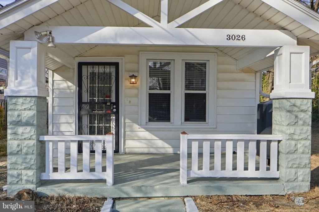 3026 Channing Street Ne - Photo 2