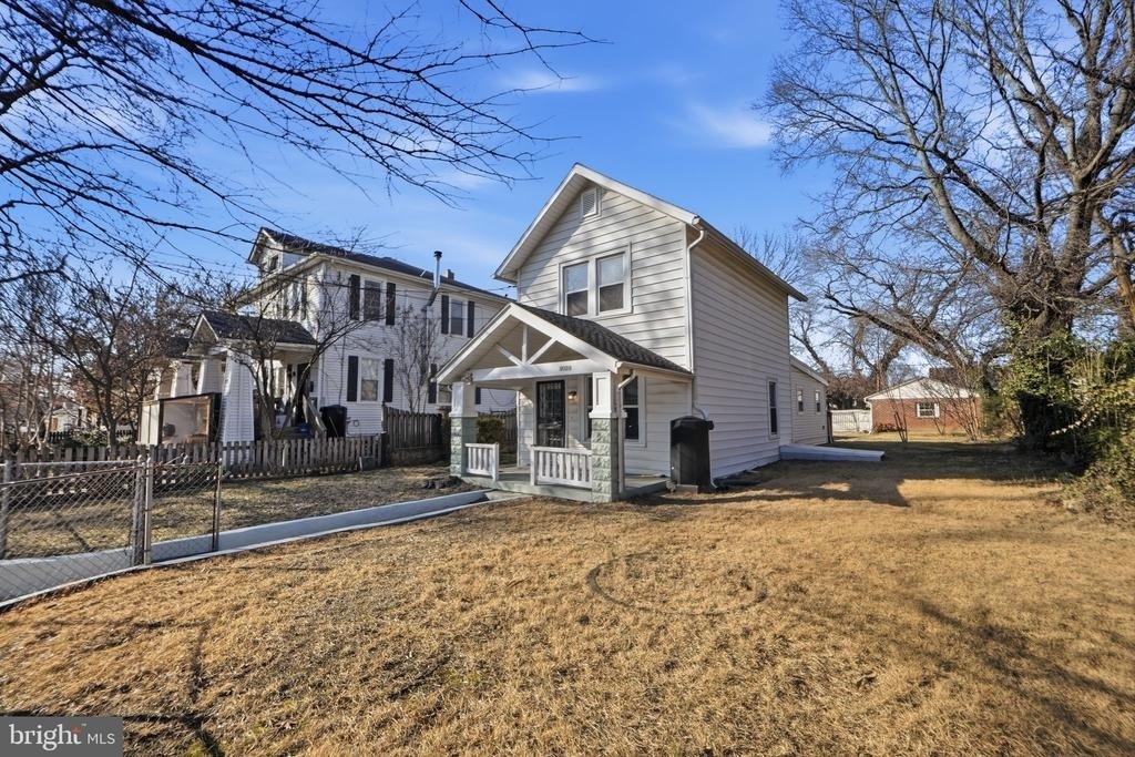 3026 Channing Street Ne - Photo 1