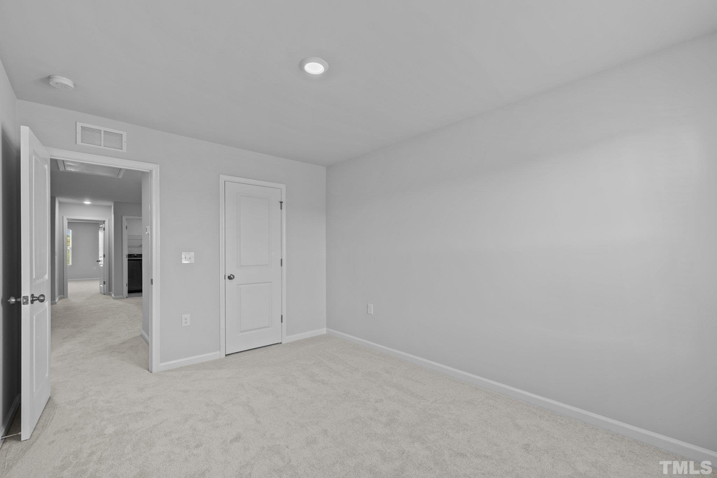 5106 Anamosa Street - Photo 7