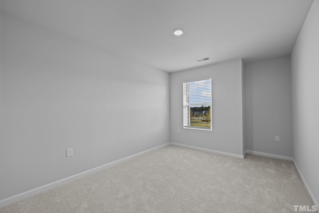 5106 Anamosa Street - Photo 6