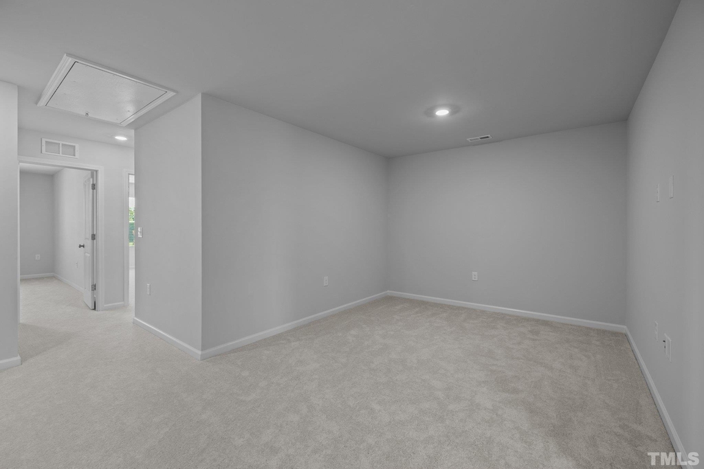 5106 Anamosa Street - Photo 4