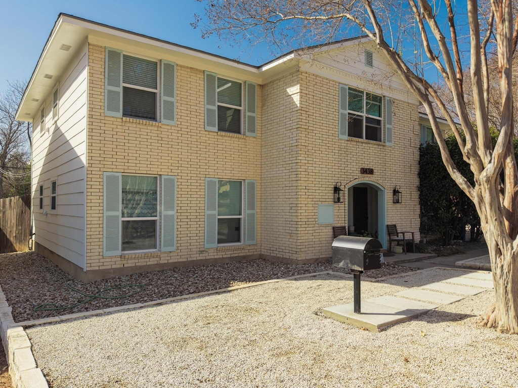 3438 Willowrun Dr - Photo 0
