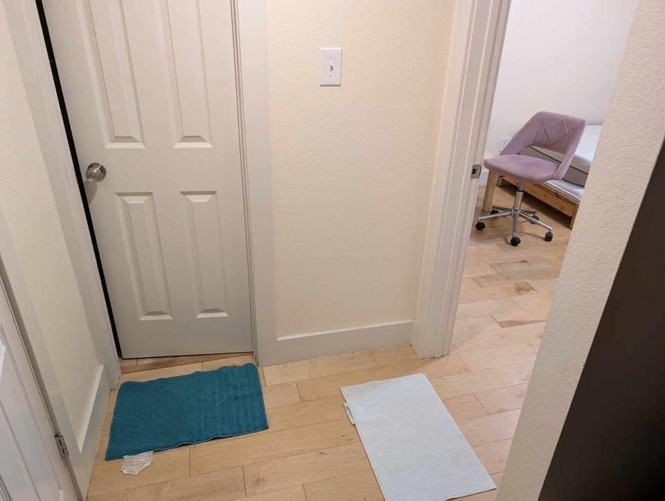 909 Reinli St - Photo 4
