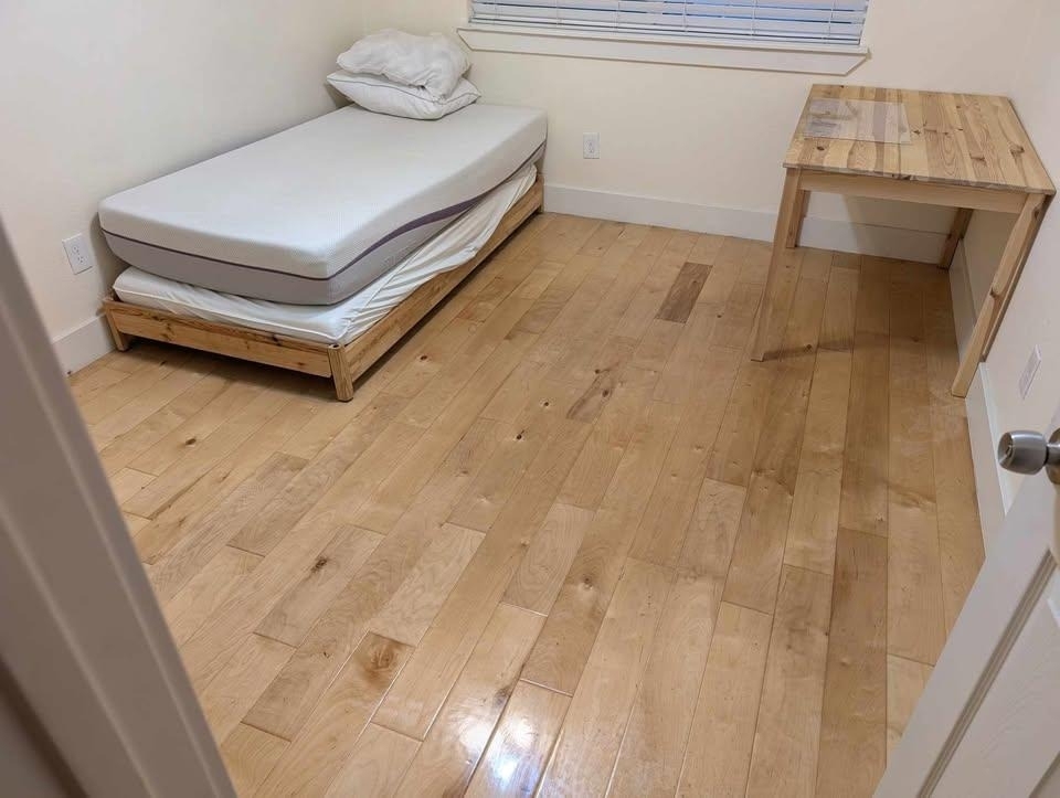 909 Reinli St - Photo 2