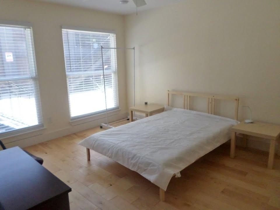909 Reinli St - Photo 0