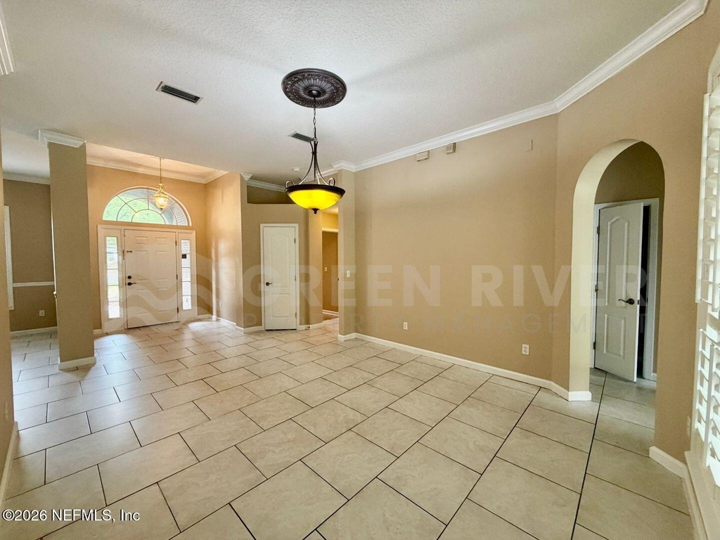 1462 Scenic Oaks Drive - Photo 0