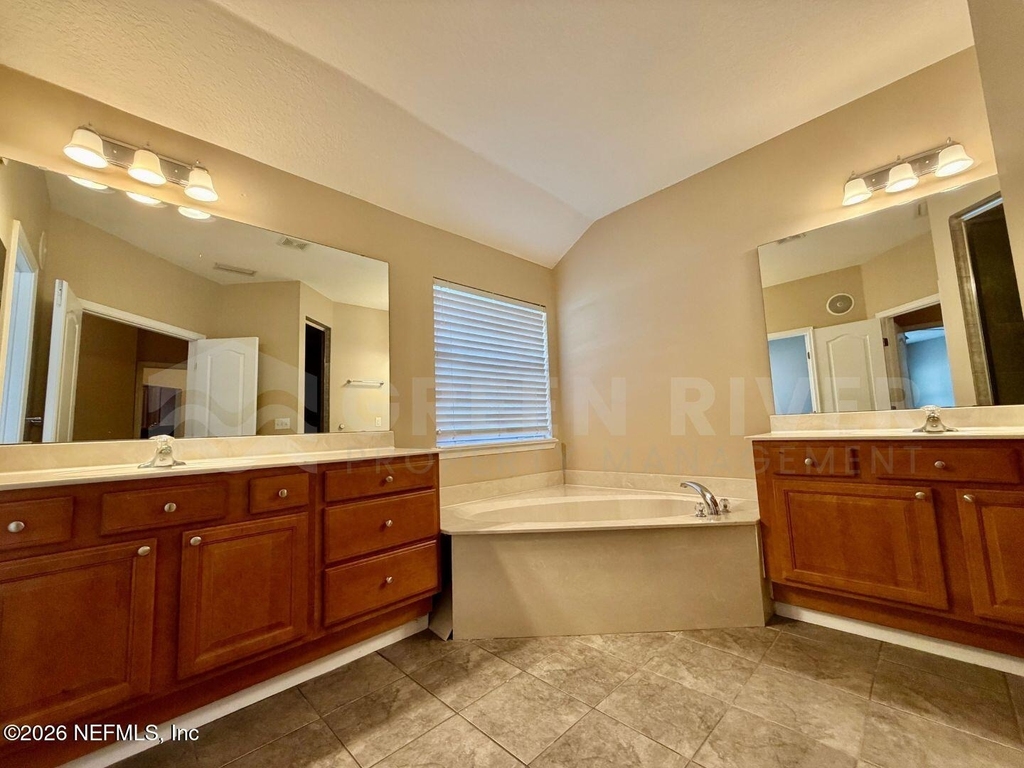 1462 Scenic Oaks Drive - Photo 16