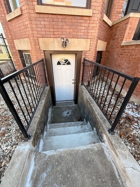 3651 W Grenshaw Street - Photo 1