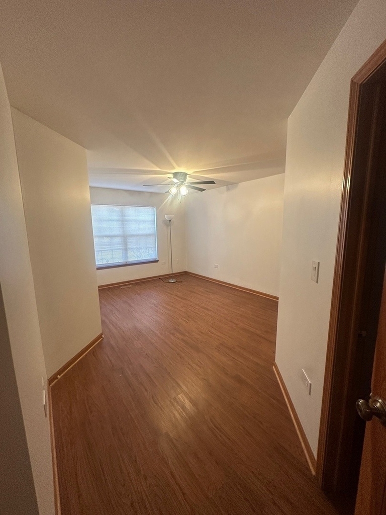 1942 Heron Avenue - Photo 7