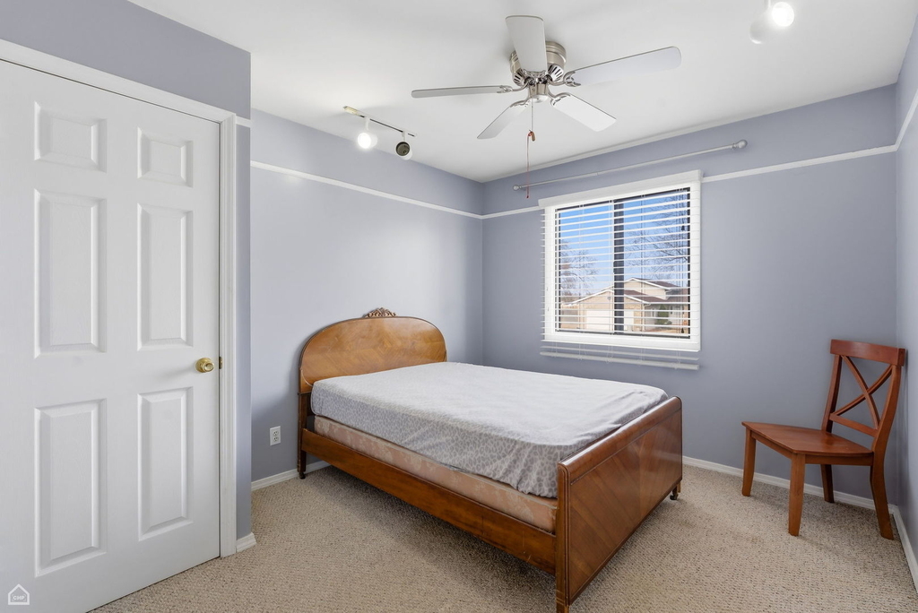 409 Kensington Drive - Photo 15