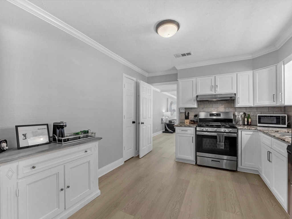 2505 Truxillo Street - Photo 6