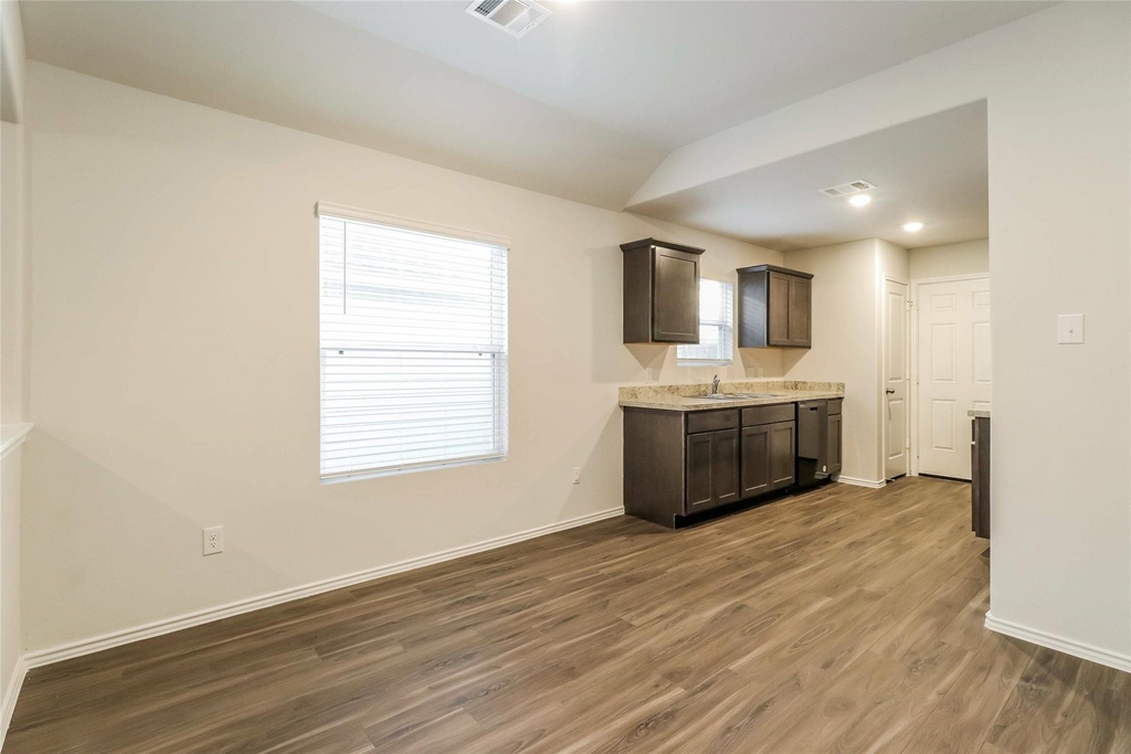 2348 Blue Opal Lane - Photo 4