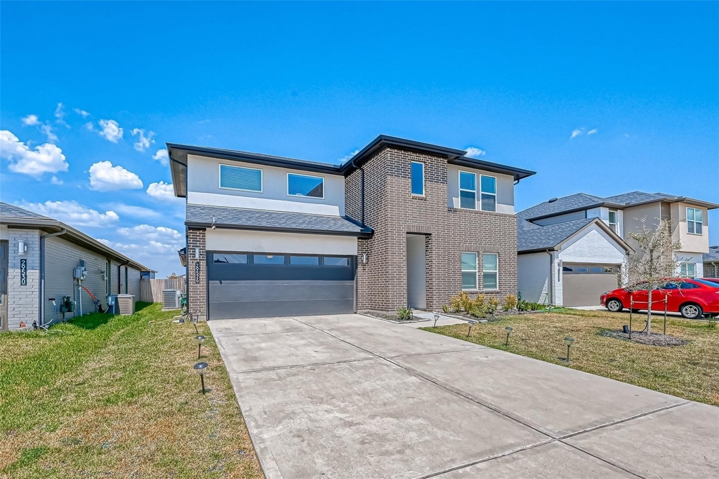 29526 Wilkerson Lane - Photo 0