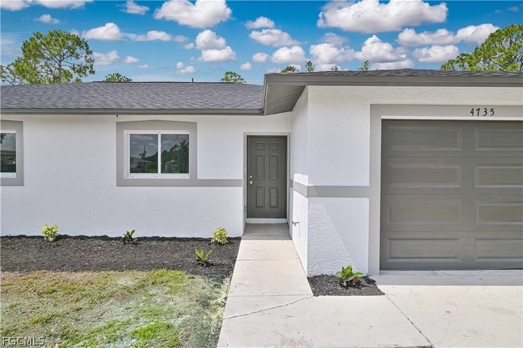 4735 28th Street Sw - Photo 1