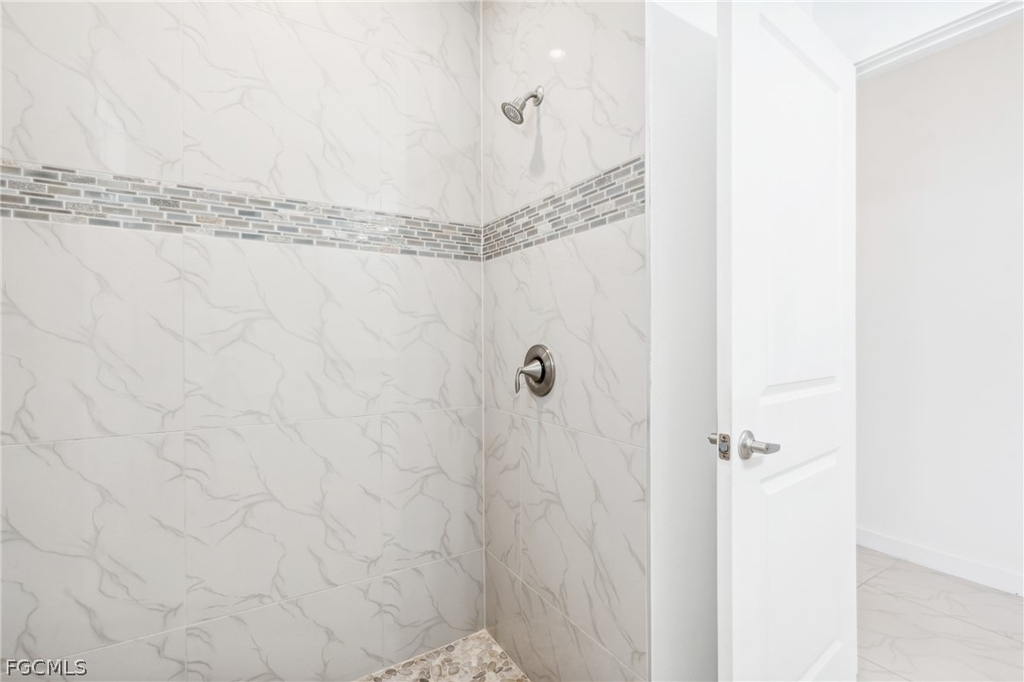 2725 Sw Embers Terrace - Photo 21
