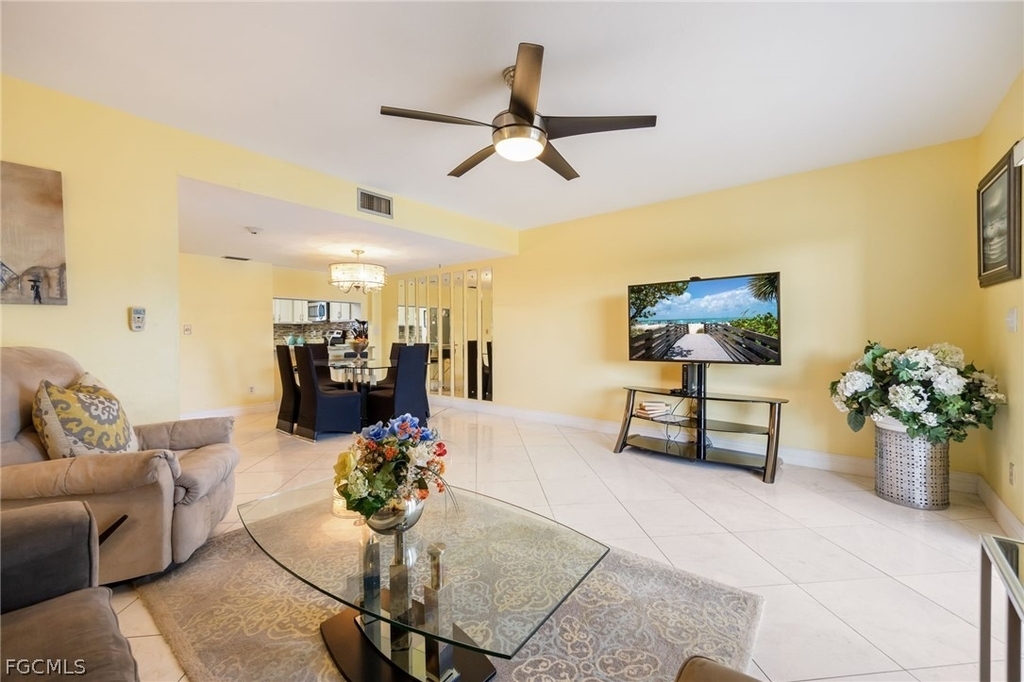 4511 Bay Beach Lane - Photo 10