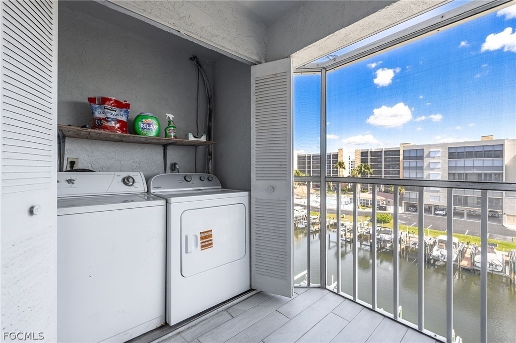 4511 Bay Beach Lane - Photo 20