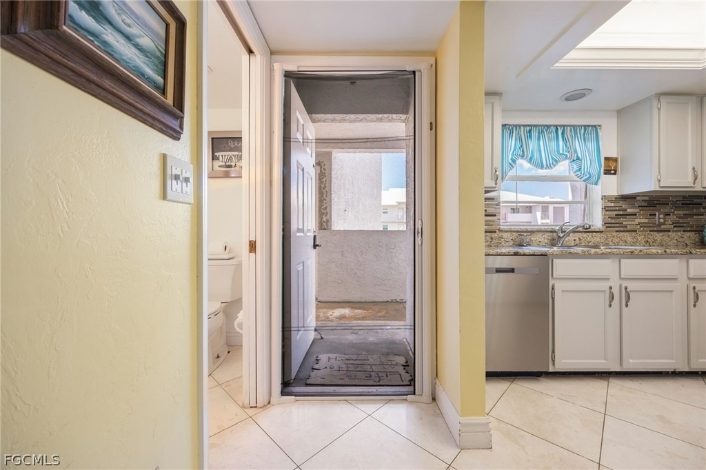 4511 Bay Beach Lane - Photo 2