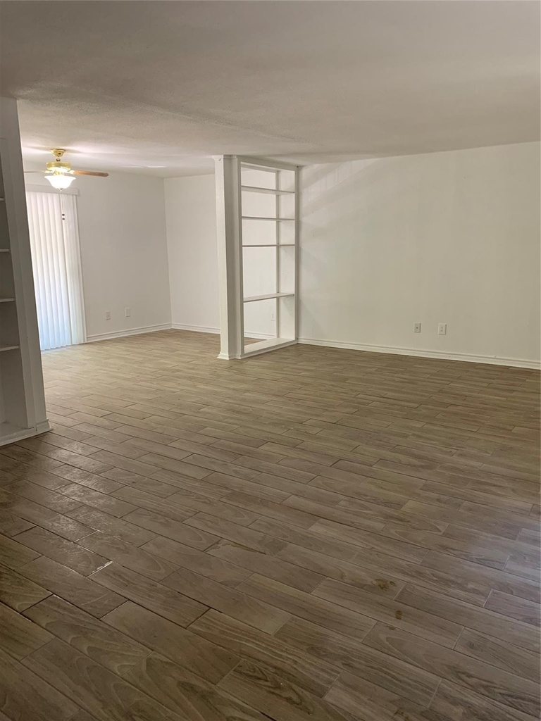 5625 Antoine Drive - Photo 3