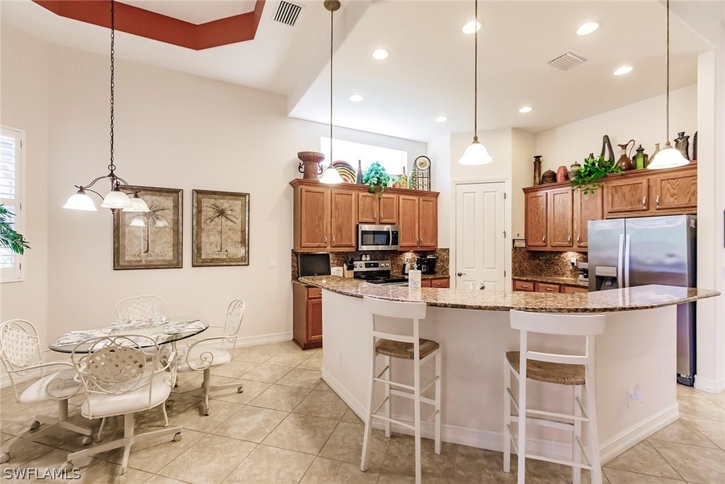 7684 Cottesmore Drive - Photo 12