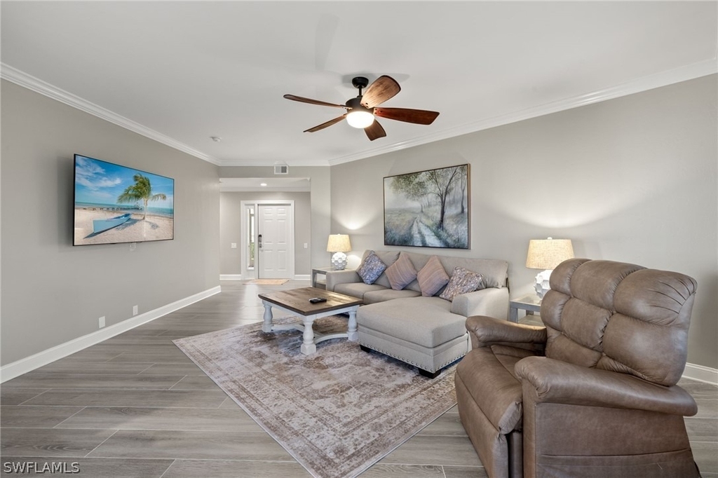 9201 Bayberry Bend - Photo 4