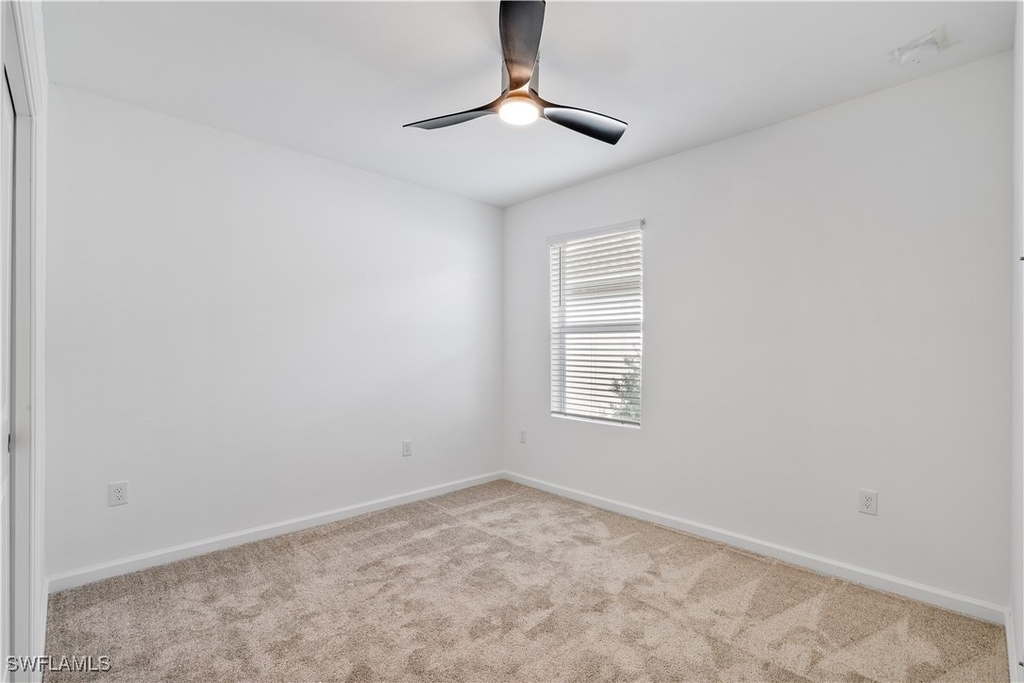 42425 Cascade Drive - Photo 7