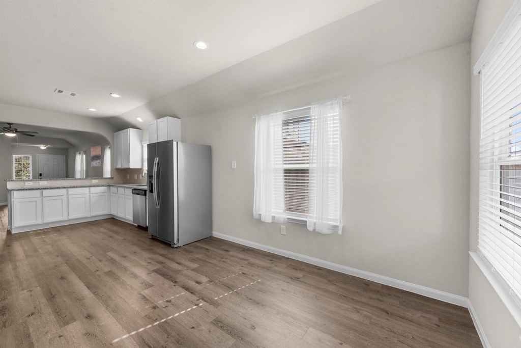 14091 Chinook Drive - Photo 3