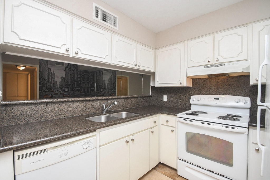 2585 Marilee Lane - Photo 8