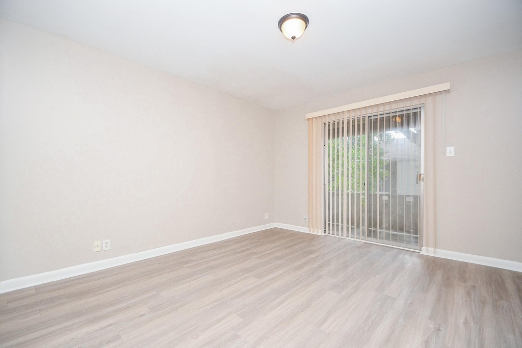 2585 Marilee Lane - Photo 9