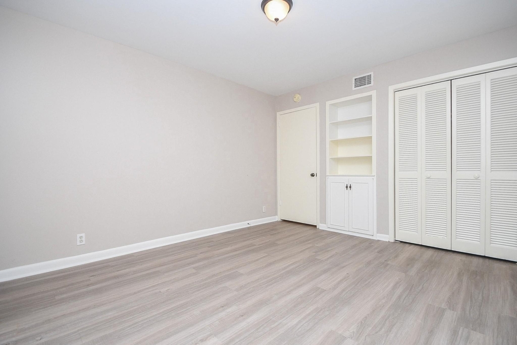 2585 Marilee Lane - Photo 10
