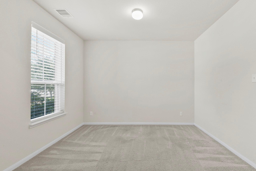 3011 Tandem Court - Photo 2