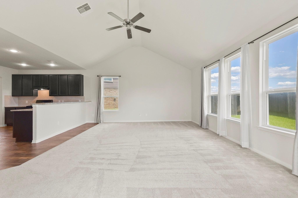 3011 Tandem Court - Photo 9