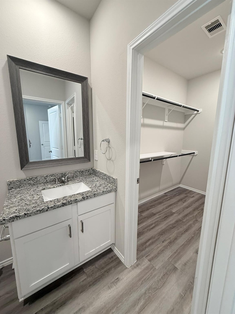 11606 Vistawood Street - Photo 10