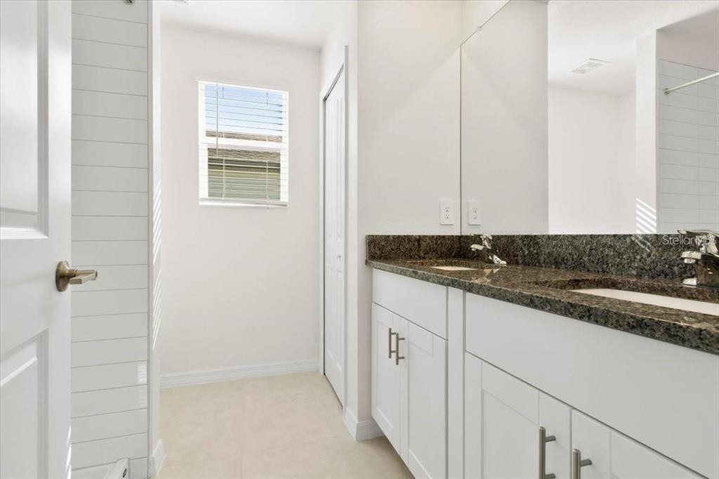 36403 Well Hill Way - Photo 15
