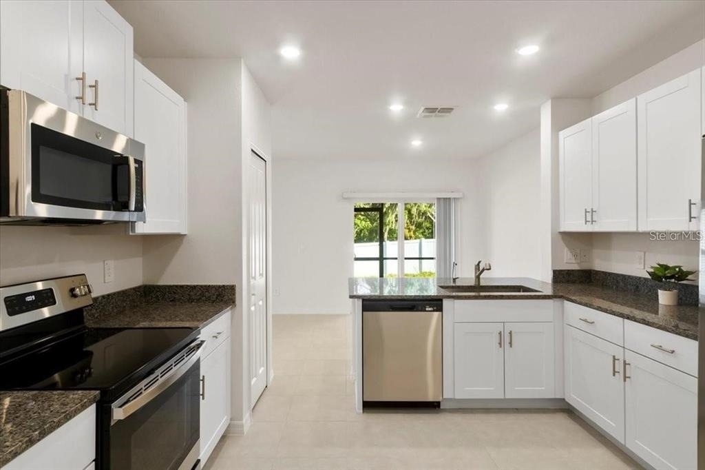 36403 Well Hill Way - Photo 4