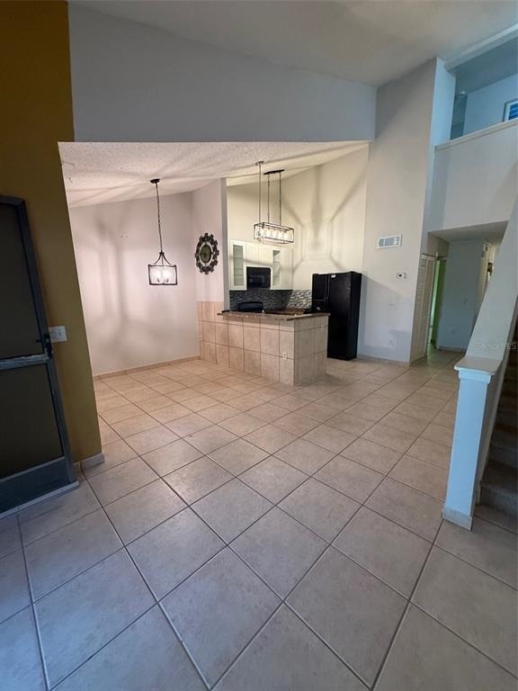 1009 Westside Drive - Photo 3