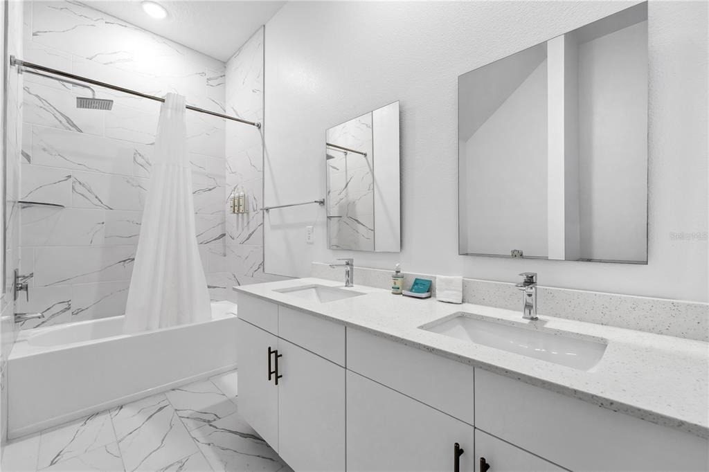 396 Famagusta Drive - Photo 7