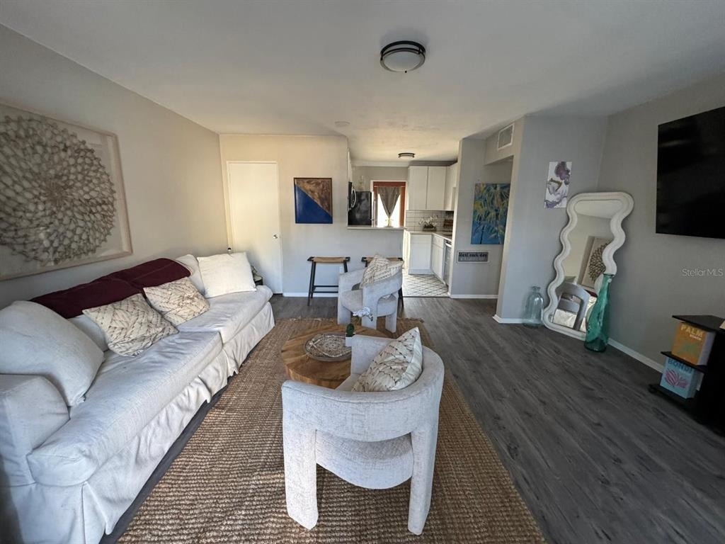 151 N Orlando Avenue - Photo 4