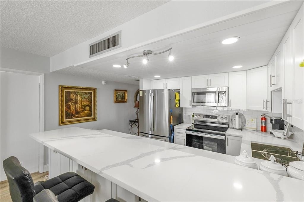 2947 S Atlantic Avenue - Photo 3