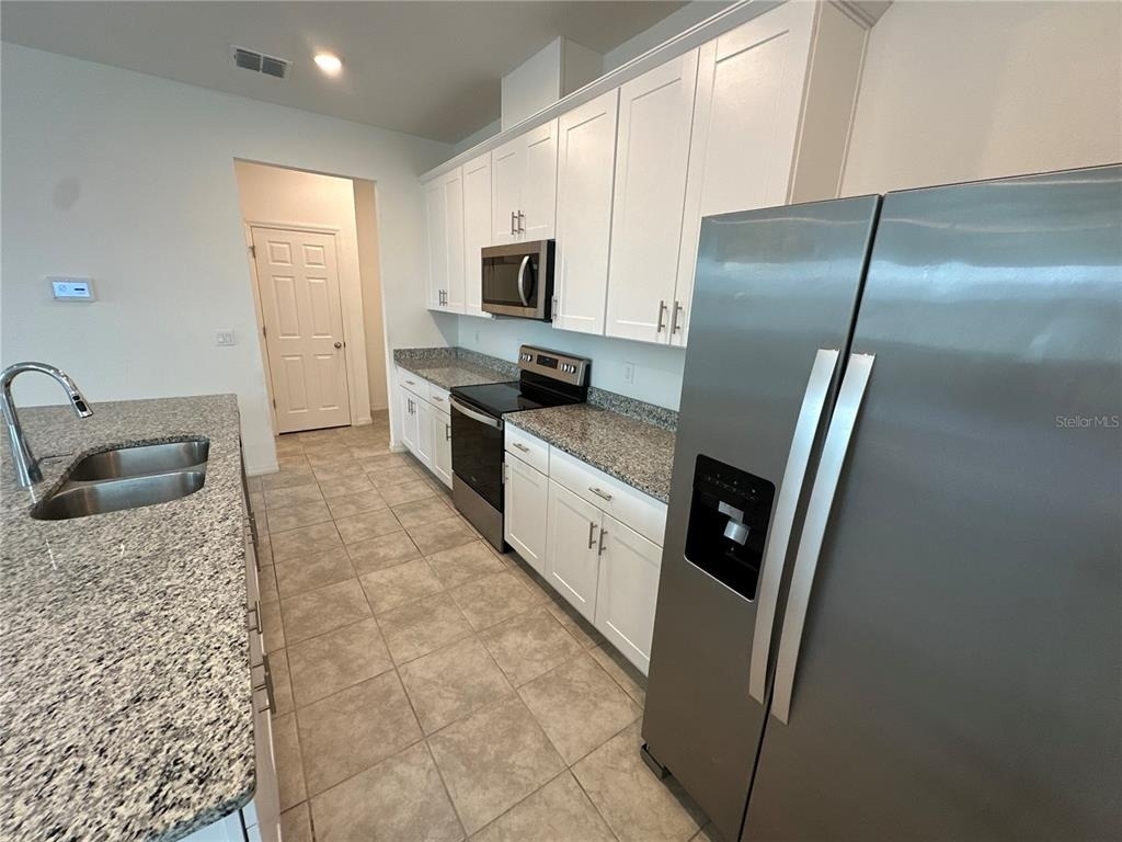 4724 Homestead Trail - Photo 8