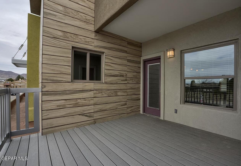 410 Thorn Avenue - Photo 31