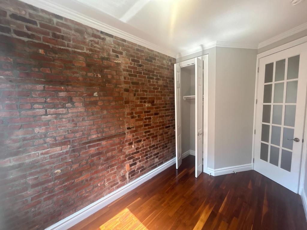 Ridge Street - Photo 1
